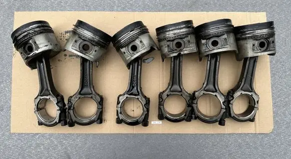 Nissan Patrol Y61 Piston with connecting rod 1210034J00 A2010VB300