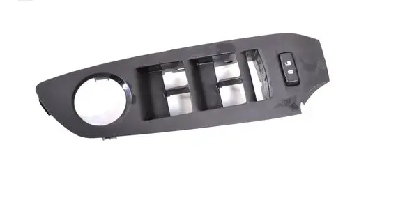 Chevrolet Trax Front door card panel trim CFR4B737419