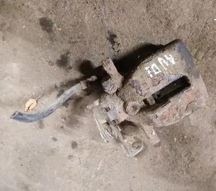 Audi A4 S4 B7 8E 8H Rear brake caliper