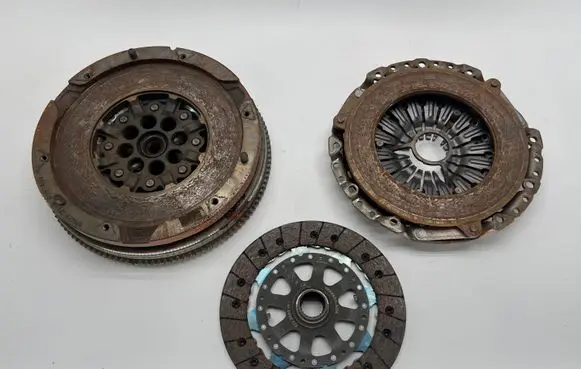 BMW 1 F20 F21 Clutch set kit 8605488