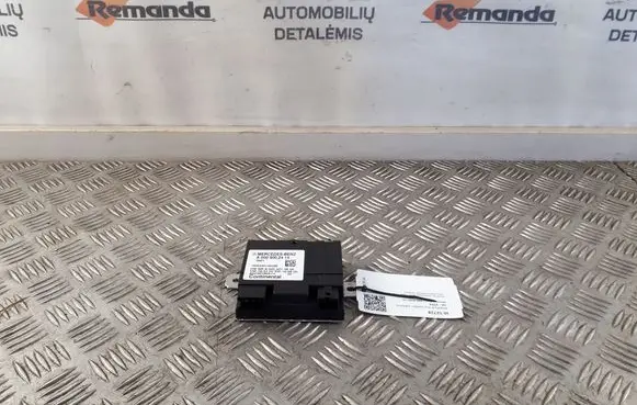 Mercedes-Benz C AMG W205 Fuel injection pump control unit/module A0009002414 A2C90180514