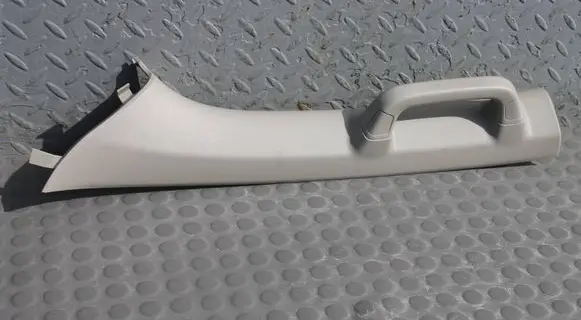 Mitsubishi L200 (A) pillar trim MIT7210A357ZZ 7210A357ZZ