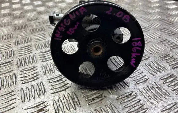 Opel Insignia A Power steering pump