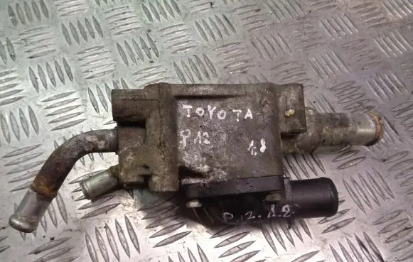 Nissan Primera Thermostat housing 