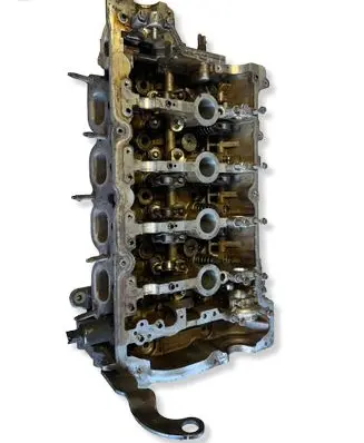 Peugeot 207 Engine head V753354980