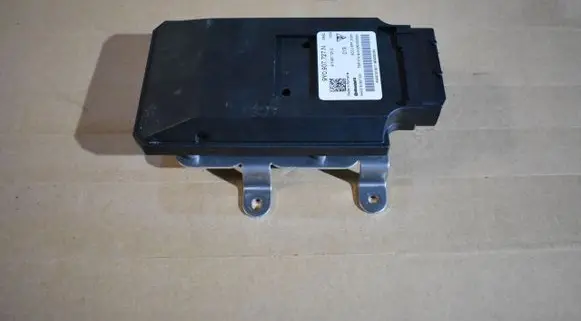Porsche Cayenne (9Y0 9Y3) Trunk lid opening control unit 