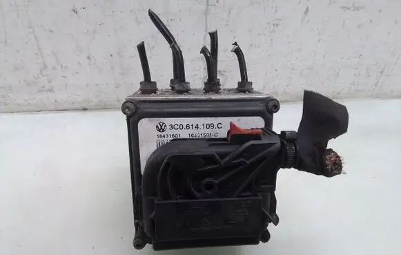 Volkswagen PASSAT B6 ABS Pump 3C0614109C