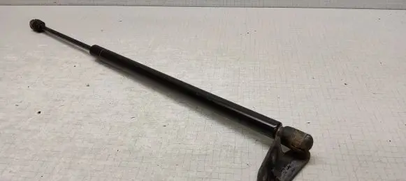 Opel Frontera B Tailgate/trunk strut/damper 8972117480 1773AM