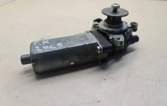 Mercedes-Benz R W251 Seat adjustment motor 0390203001
