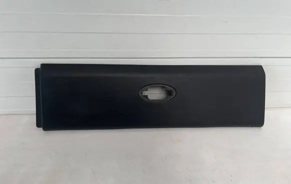 Renault Master III Sliding door trim (molding) 768E00001R