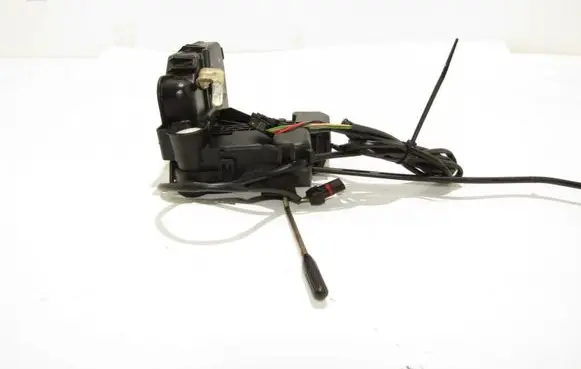 Ford Kuga II Front door lock