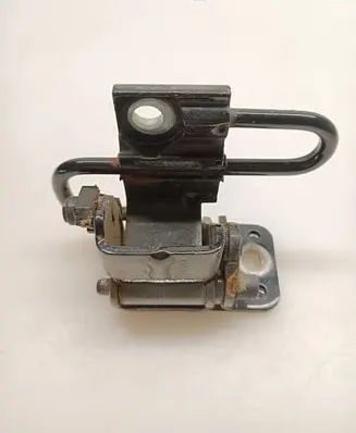 Audi A3 S3 8P Rear door lower hinge NOCODE