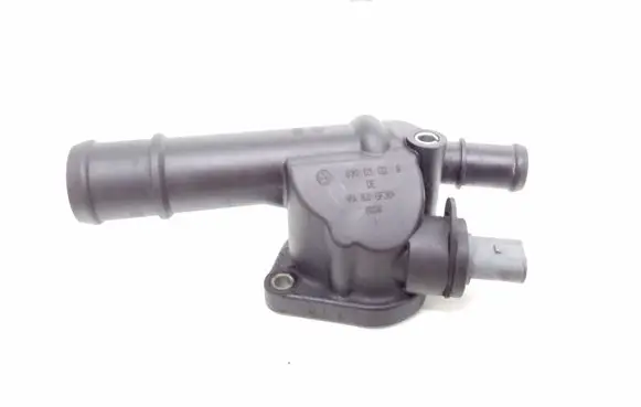 Volkswagen Golf V Engine coolant pipe/hose 03G121132B