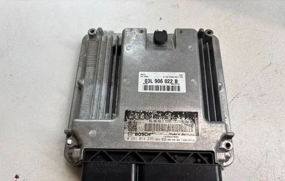 Audi A4 S4 B8 8K Engine control unit/module 03L906022B 0281014235