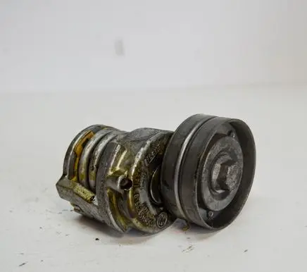 Skoda Octavia Mk2 (1Z) Other engine bay part 03C145299Q