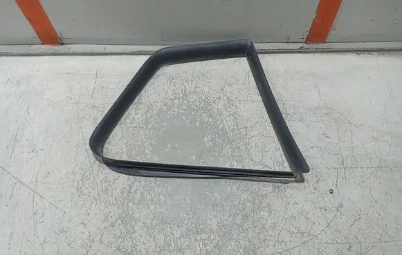 Porsche 968 Cover in windowsill 94455553500