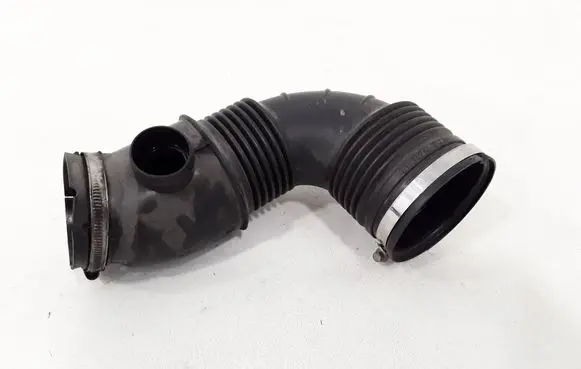Opel Insignia A Intercooler hose/pipe 55561787