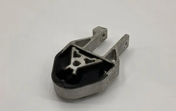 Volvo XC40 Gearbox mount 32222105 8888763927 3222210