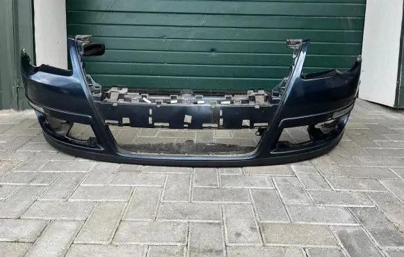 Volkswagen PASSAT B6 Front bumper LC5F
