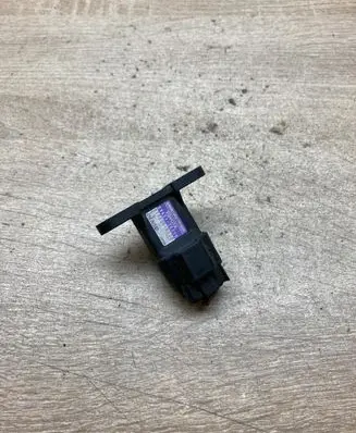 Toyota Land Cruiser (J150) Air pressure sensor 8942120210 0798005130