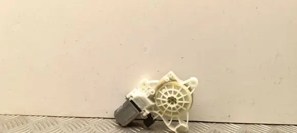 Mercedes-Benz EQA Front door window regulator motor A0009065706