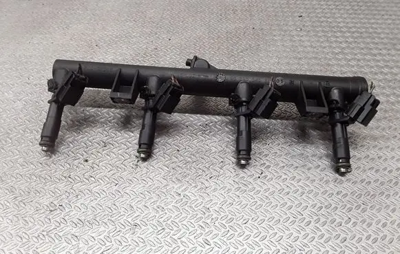 Citroen C5 Fuel injectors set 9628084680 6158N01008