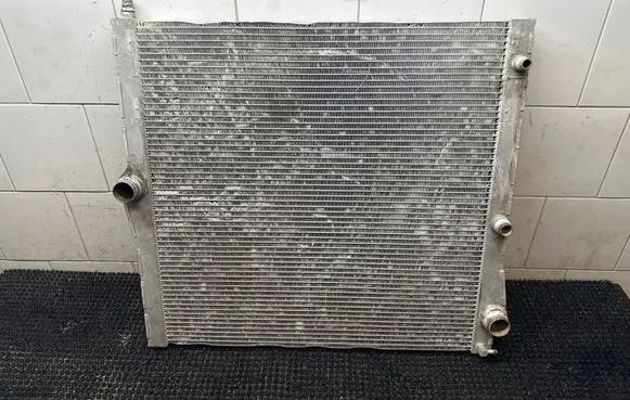 BMW X5 E70 Coolant radiator