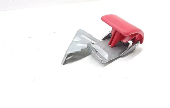 Volvo V50 Engine bonnet (hood) release handle