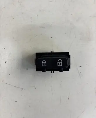 Volvo XC60 Central locking switch button 30710476