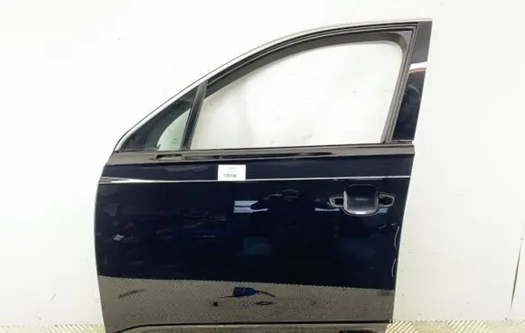 Audi Q7 4M Front door LC9X