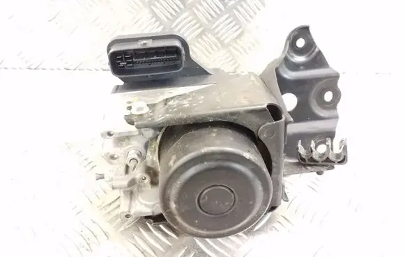 Toyota RAV 4 (XA30) ABS Pump 4454042100 8954142220 1338007970