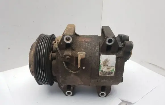 Volvo XC90 Air conditioning (A/C) compressor (pump) 8708581 L13000