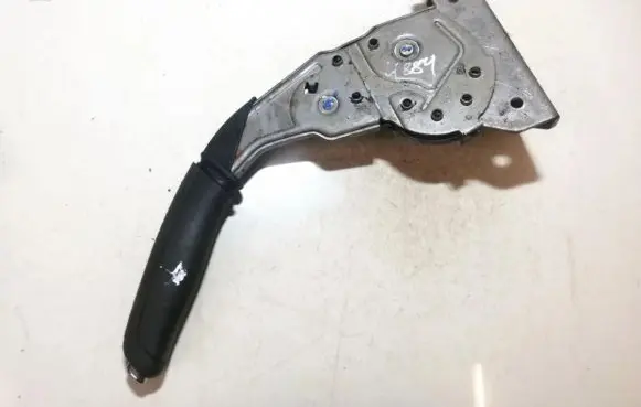 Handbrake/parking brake lever assembly