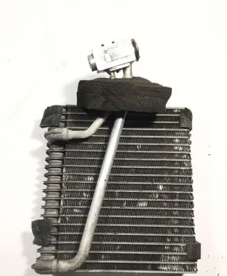 Air conditioning (A/C) radiator (interior)