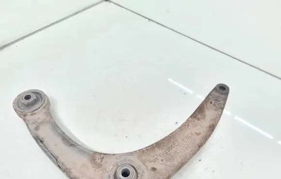 Citroen C4 I Picasso Front lower control arm/wishbone 566793AK