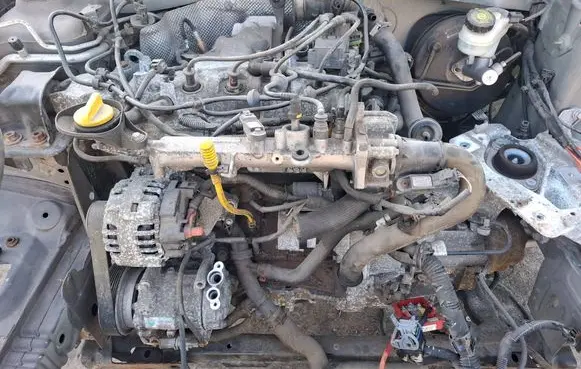 Renault Wind Manual 5 speed gearbox 309H3