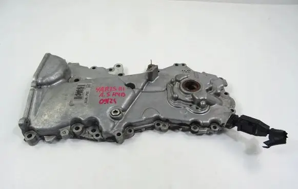 Toyota Yaris Timing belt guard (cover) X1NzP92