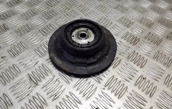 Coil spring mount