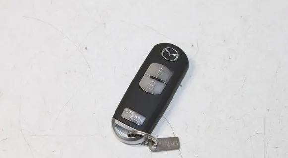 Mazda 3 III Ignition key/card 