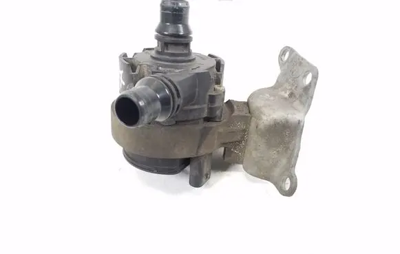 BMW X3 F25 Electric auxiliary coolant/water pump 7643949