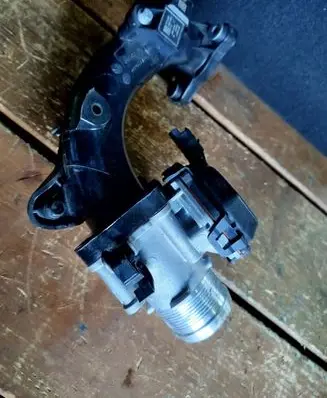 Citroen Berlingo Throttle body valve 9830171480
