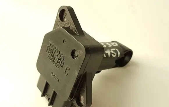 Lexus RX 330 - 350 - 400H Mass air flow meter 2220422010 1974002030 03L04