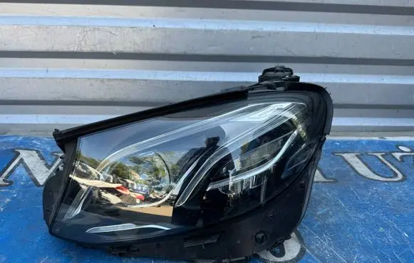 Mercedes-Benz E W213 Headlight/headlamp A2139066504 1EX2017