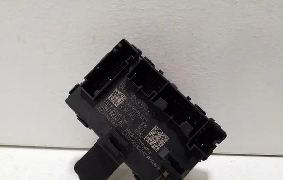 Audi A1 Door control unit/module 5Q4959593P A2C7770830300