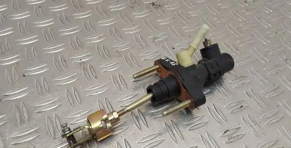 Toyota Corolla Verso AR10 Clutch master cylinder