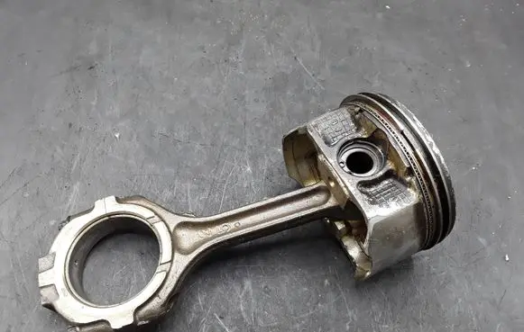 Nissan Murano Z50 Piston with connecting rod NOCODE