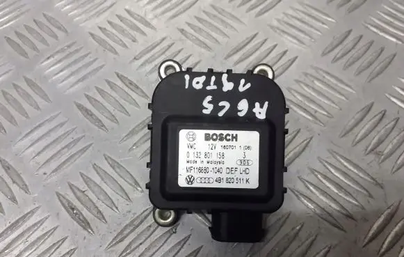 Audi A6 S6 C5 4B Central body control module 4B1820511K