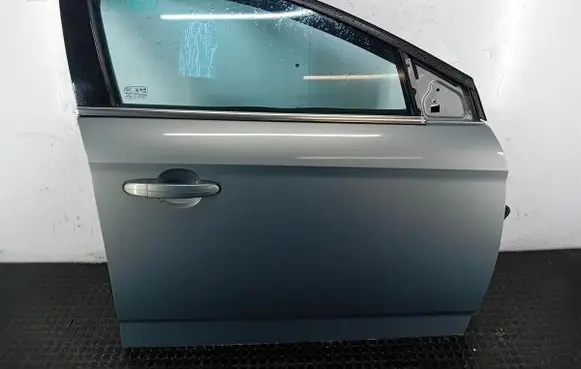 Ford Mondeo MK IV Front door 