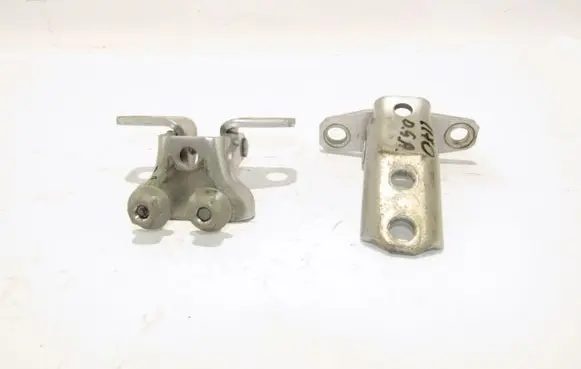 Rear door hinge set