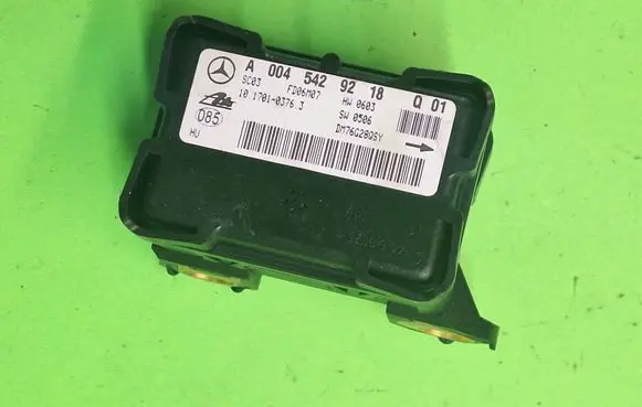 Mercedes-Benz C W203 ESP acceleration yaw rate sensor A0045429218 10170103763 DY76C28QSY